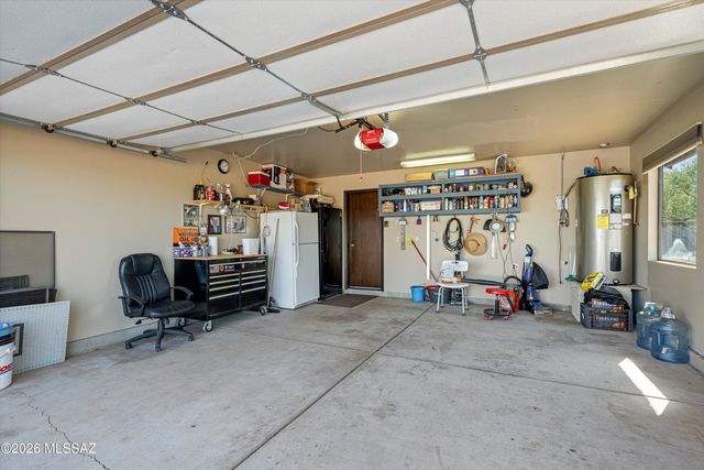 1300 N Reta Drive, Vail, AZ 85641