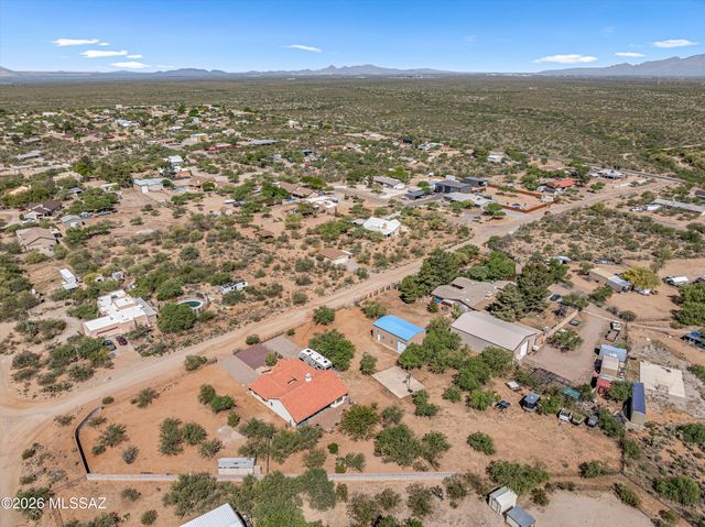 1300 N Reta Drive, Vail, AZ 85641