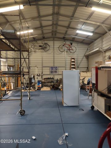 1300 N Reta Drive, Vail, AZ 85641