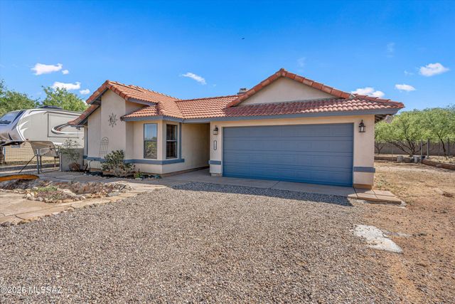 1300 N Reta Drive, Vail, AZ 85641