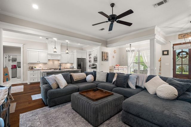 56 Carlsbad, Hattiesburg, MS 39402