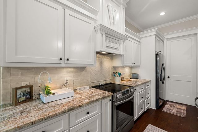 56 Carlsbad, Hattiesburg, MS 39402