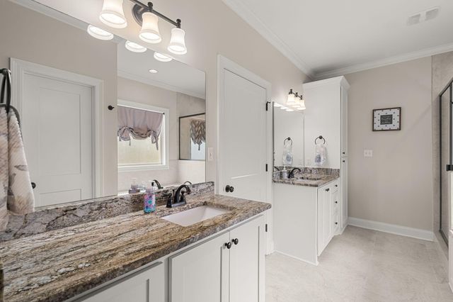56 Carlsbad, Hattiesburg, MS 39402