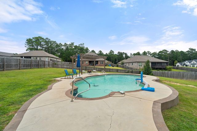 56 Carlsbad, Hattiesburg, MS 39402