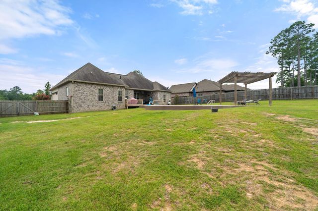 56 Carlsbad, Hattiesburg, MS 39402