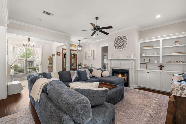 56 Carlsbad, Hattiesburg, MS 39402