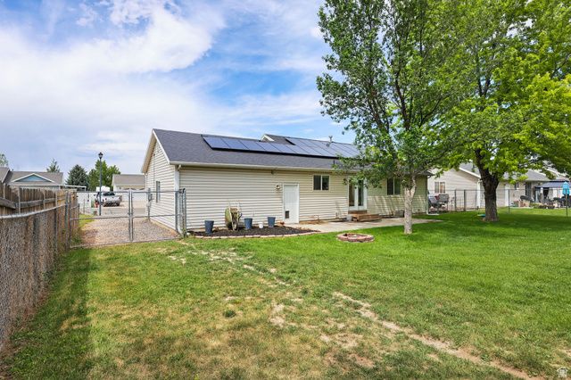 143 W 450 N, Santaquin, UT 84655