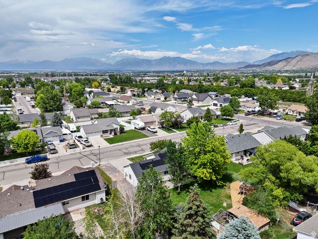 143 W 450 N, Santaquin, UT 84655