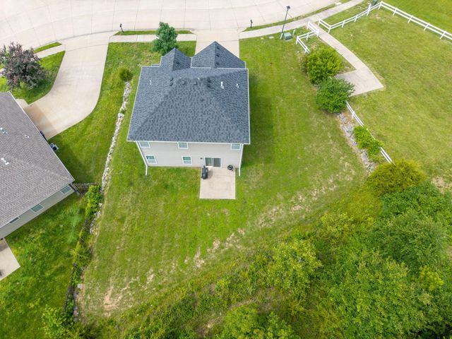5303 PEBBLE BEACH DR, Columbia, MO 65201