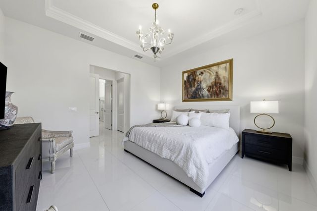 10332 Northbrook Circle, Palm Beach Gardens, FL 33412