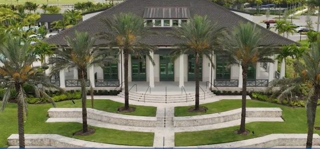 10332 Northbrook Circle, Palm Beach Gardens, FL 33412