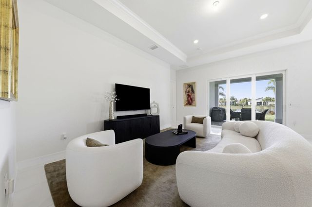 10332 Northbrook Circle, Palm Beach Gardens, FL 33412