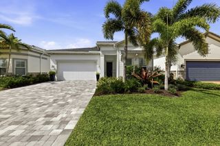10332 Northbrook Circle, Palm Beach Gardens, FL 33412