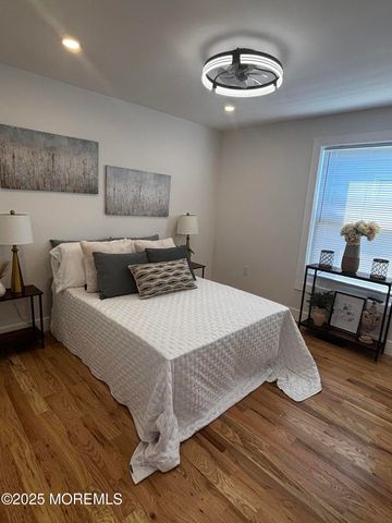 19 Shorehaven Park, Hazlet, NJ 07730