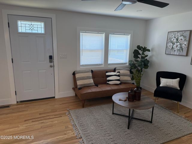19 Shorehaven Park, Hazlet, NJ 07730