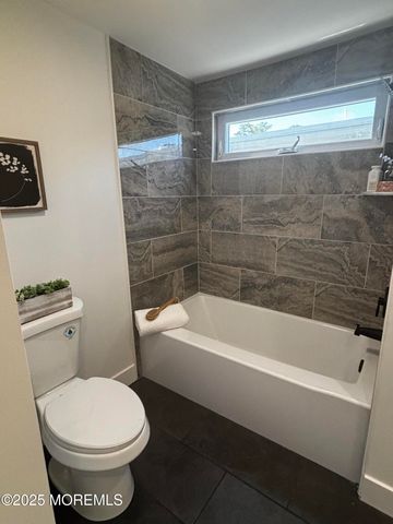 19 Shorehaven Park, Hazlet, NJ 07730