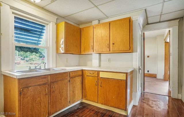 1093 Wyley Avenue, Akron, OH 44306