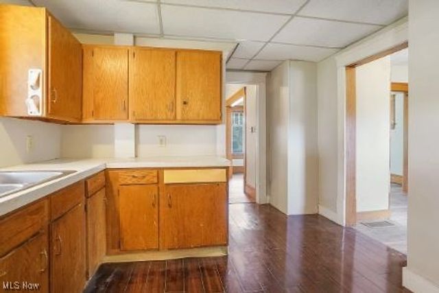 1093 Wyley Avenue, Akron, OH 44306