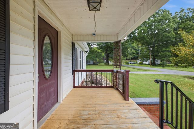 38 Nelson Street, Silver Creek, GA 30173