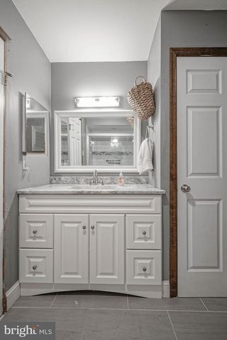 51 HARBOR DR, Hammonton, NJ 08037