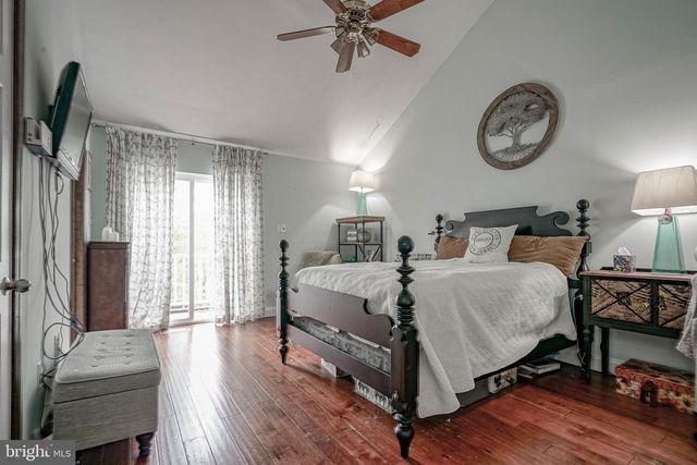 51 HARBOR DR, Hammonton, NJ 08037