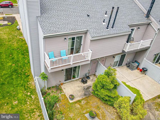 51 HARBOR DR, Hammonton, NJ 08037