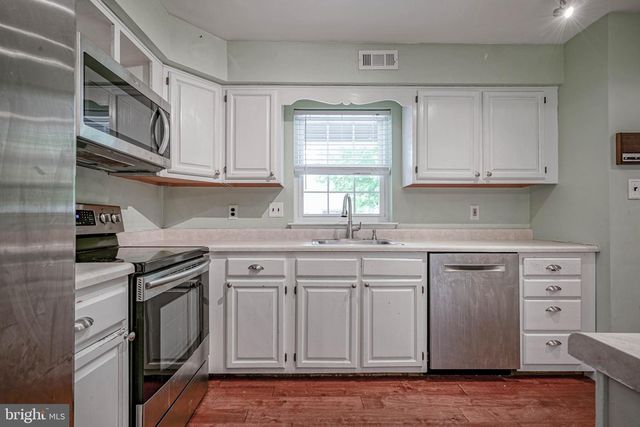 51 HARBOR DR, Hammonton, NJ 08037