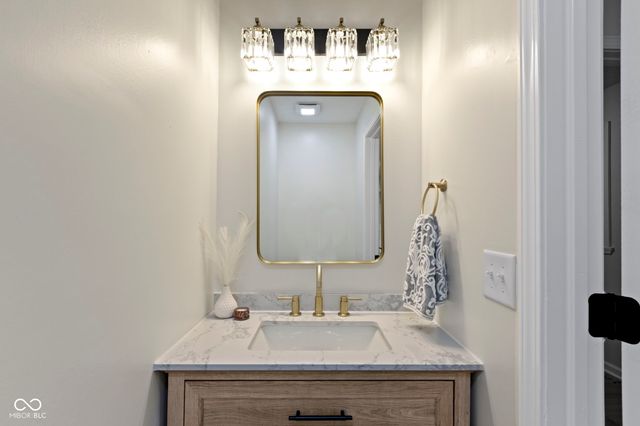 11830 N Gray Road N, Carmel, IN 46033