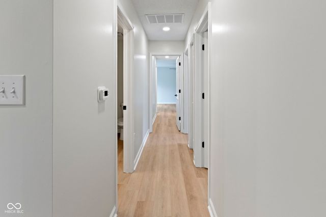 11830 N Gray Road N, Carmel, IN 46033