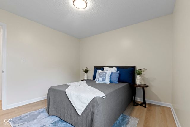 11830 N Gray Road N, Carmel, IN 46033