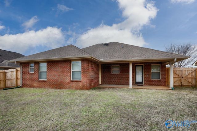 318 Dovington Drive, Huntsville, AL 35806