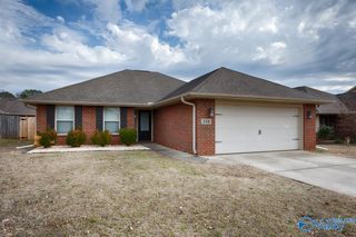 318 Dovington Drive, Huntsville, AL 35806