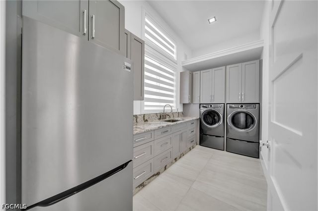 3420 NW 1st TER, Cape Coral, FL 33993