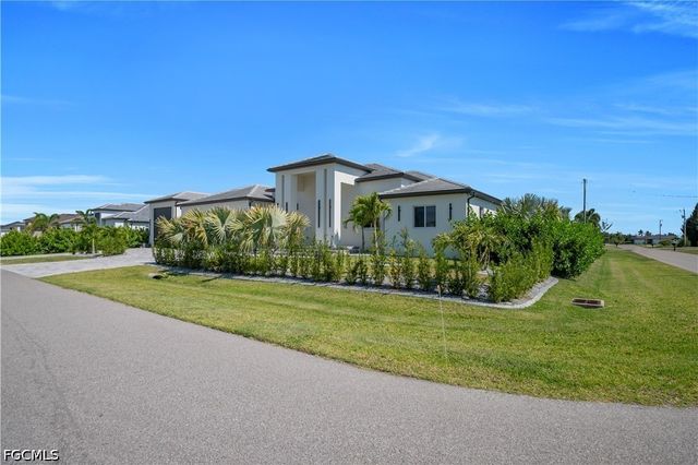 3420 NW 1st TER, Cape Coral, FL 33993