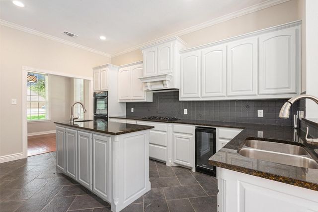 119 Sugartree Circle, Lipan, TX 76462