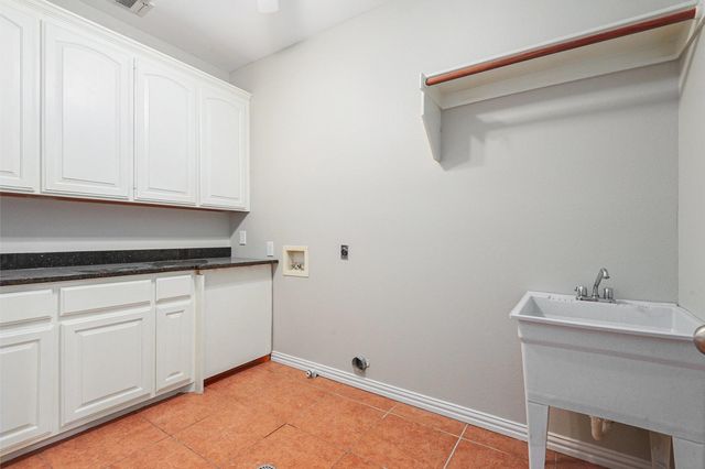 119 Sugartree Circle, Lipan, TX 76462