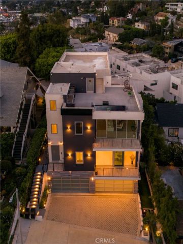 2309 Cove Avenue, Los Angeles, CA 90039