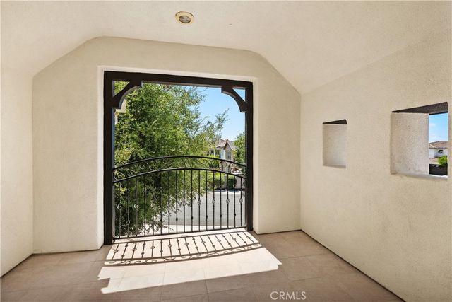 1 Roberts Drive, Coto De Caza, CA 92679