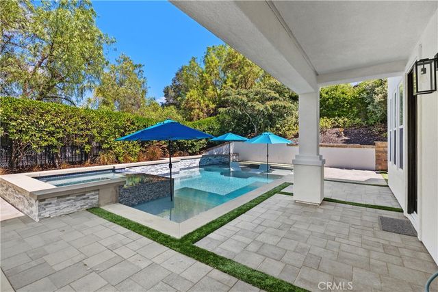 1 Roberts Drive, Coto De Caza, CA 92679