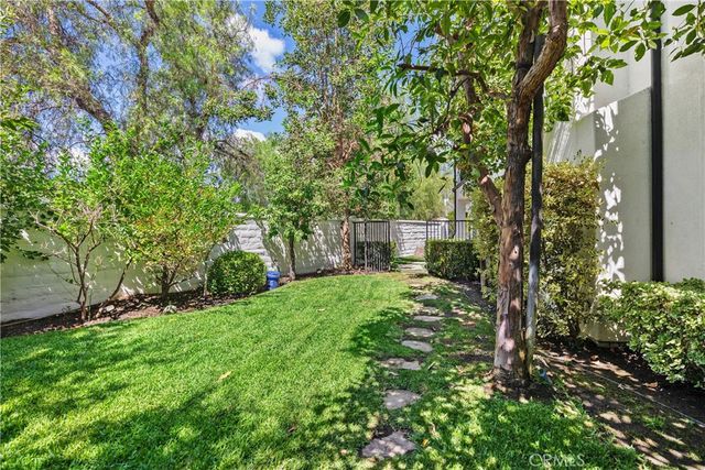1 Roberts Drive, Coto De Caza, CA 92679