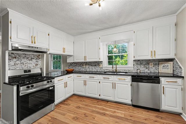 14 Dearr Drive, Lexington, NC 27292
