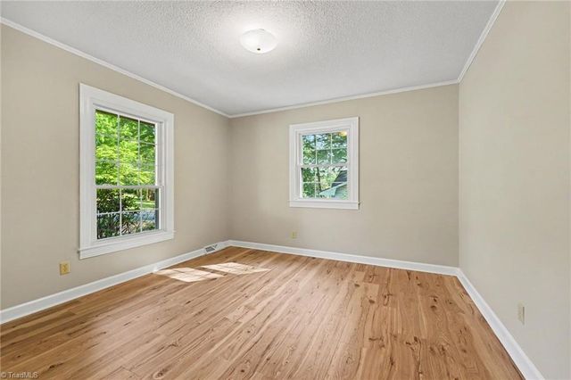 14 Dearr Drive, Lexington, NC 27292
