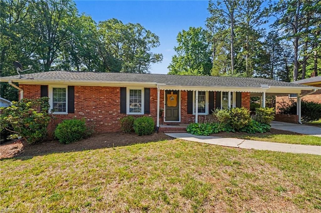 14 Dearr Drive, Lexington, NC 27292