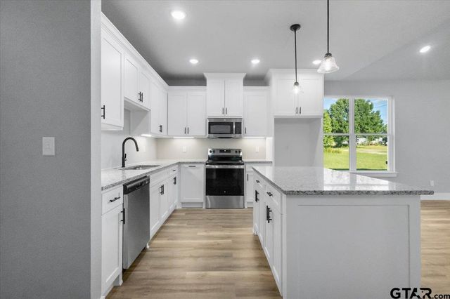 248 Crepe Myrtle Dr., Bullard, TX 75757