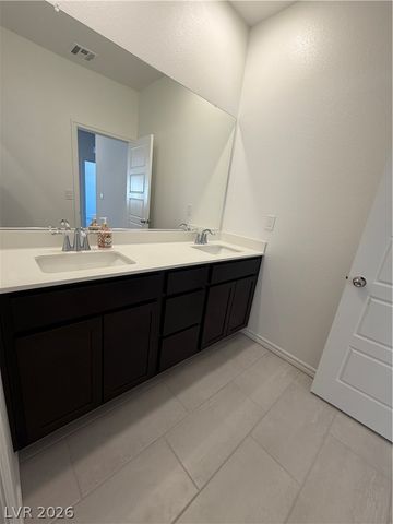 9684 Abel Cliff Street, Las Vegas, NV 89143