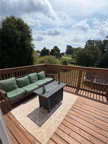 1313 Crestview Road, Winder, GA 30680