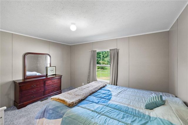 209 Longview Road, Lexington, NC 27292