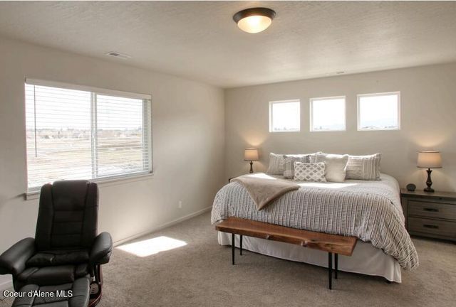 1478 N WOLLASTON DR, Post Falls, ID 83854