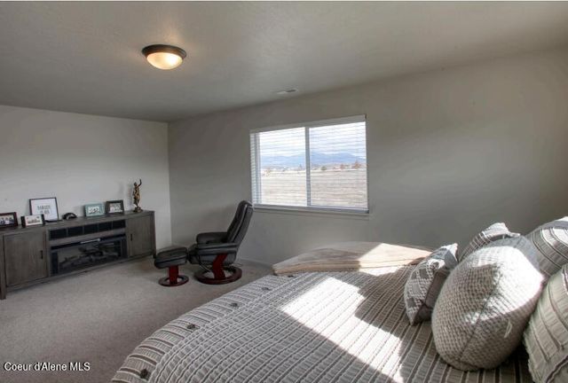 1478 N WOLLASTON DR, Post Falls, ID 83854