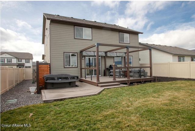 1478 N WOLLASTON DR, Post Falls, ID 83854